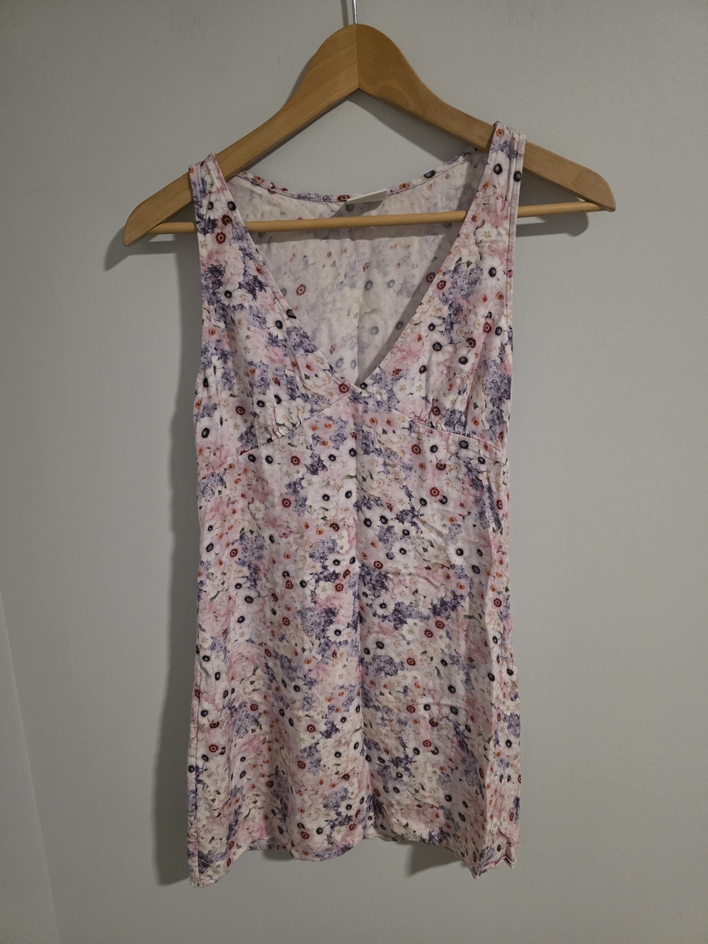 Sunday Best Aritzia Floral Mini Dress XS Pink Purple Sleeveless V-Neck - Picture 3 of 10
